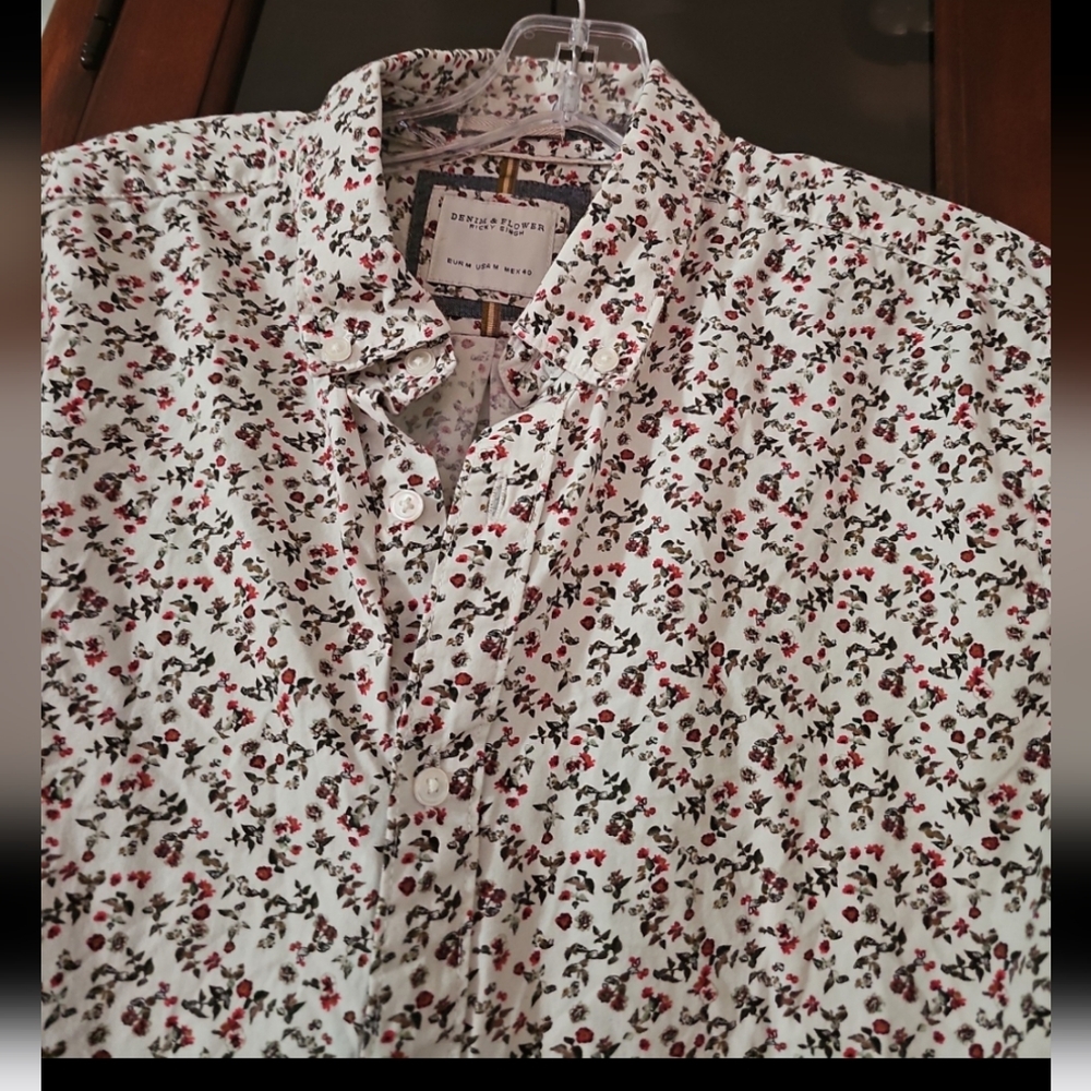Denim & Flower By Ricky Singh Floral Print Button Down Shirt Sz Med
